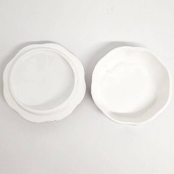 Lefton Vintage 1991 Set of Purple Floral China Dishes 2 Trinket Boxes and Clock - Picture 14 of 14